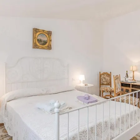 Casa Flora * Patrignone